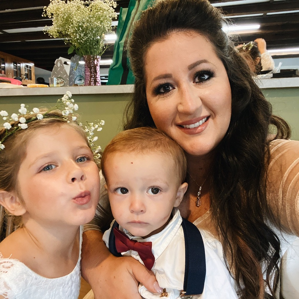 Meet your Posher, Christina